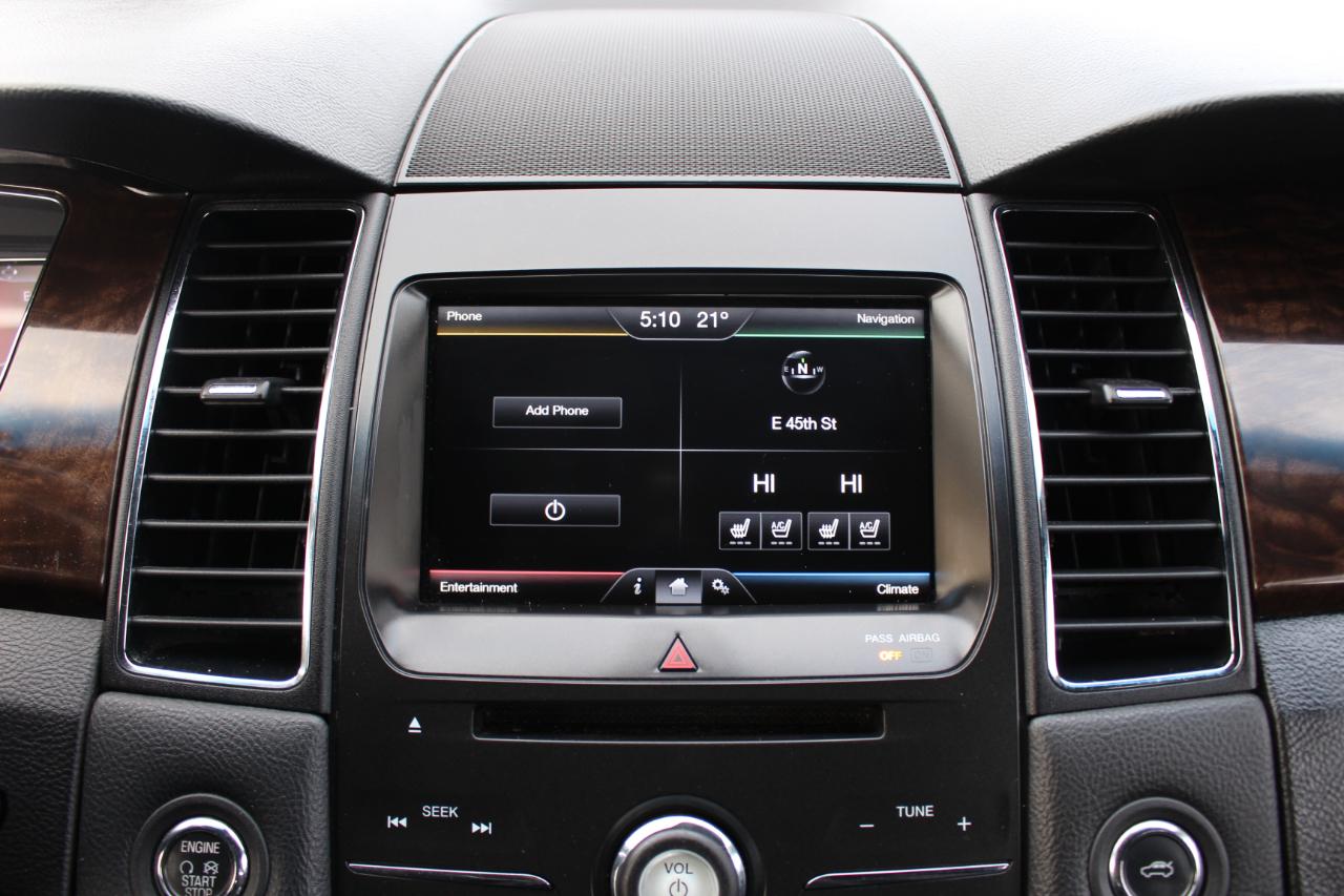 Ford Taurus Limited FWD 2014