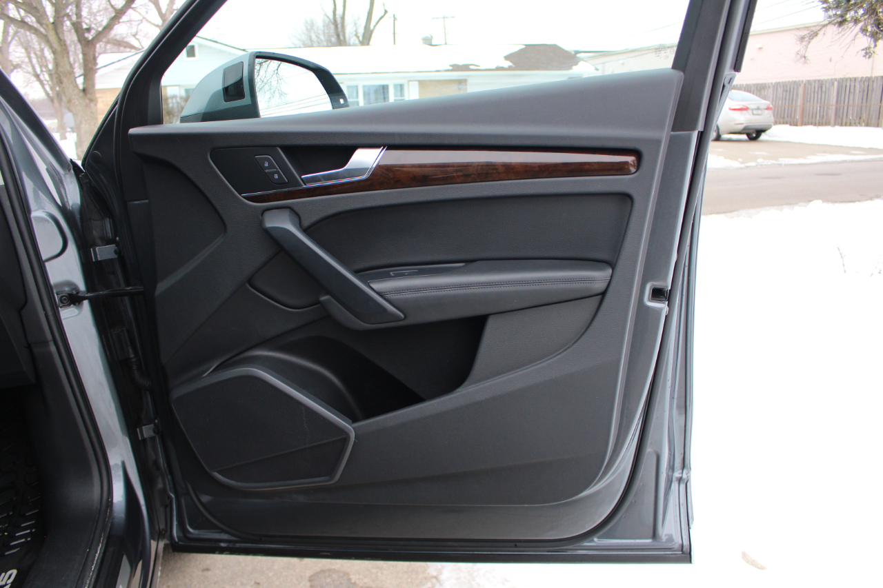 Audi Q5 2.0T Premium Plus quattro 2019