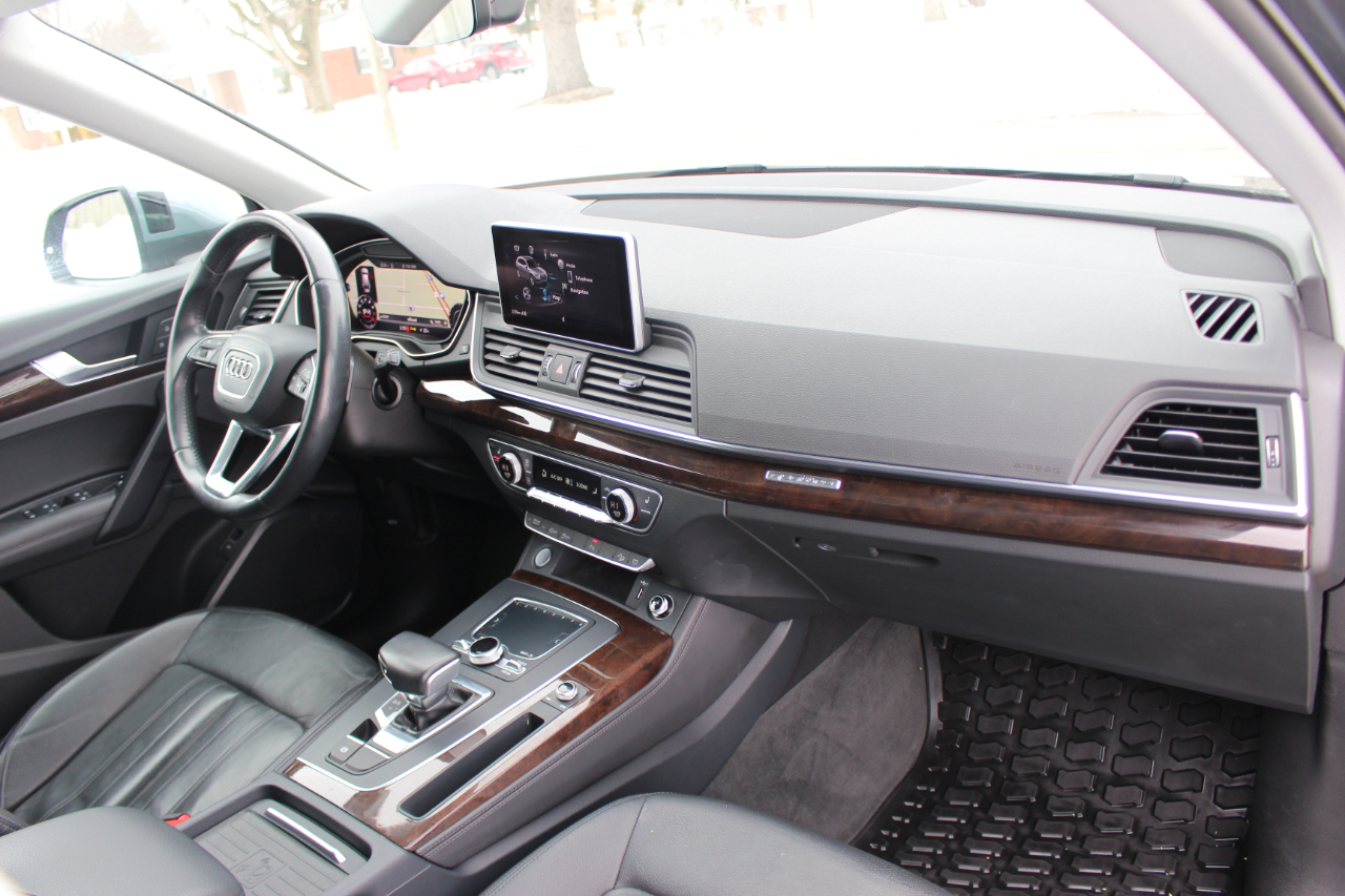 Audi Q5 2.0T Premium Plus quattro 2019