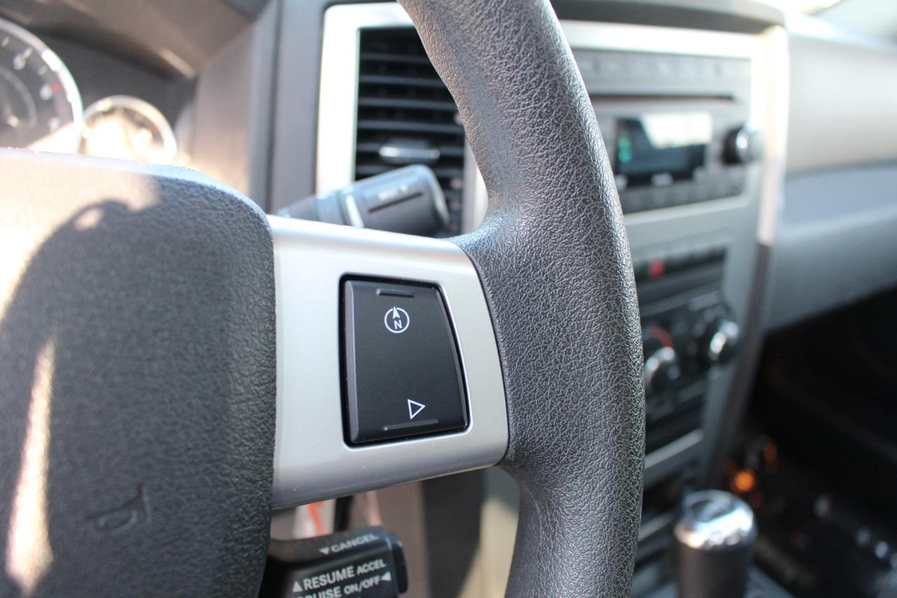 Jeep Grand Cherokee Laredo 4WD 2009