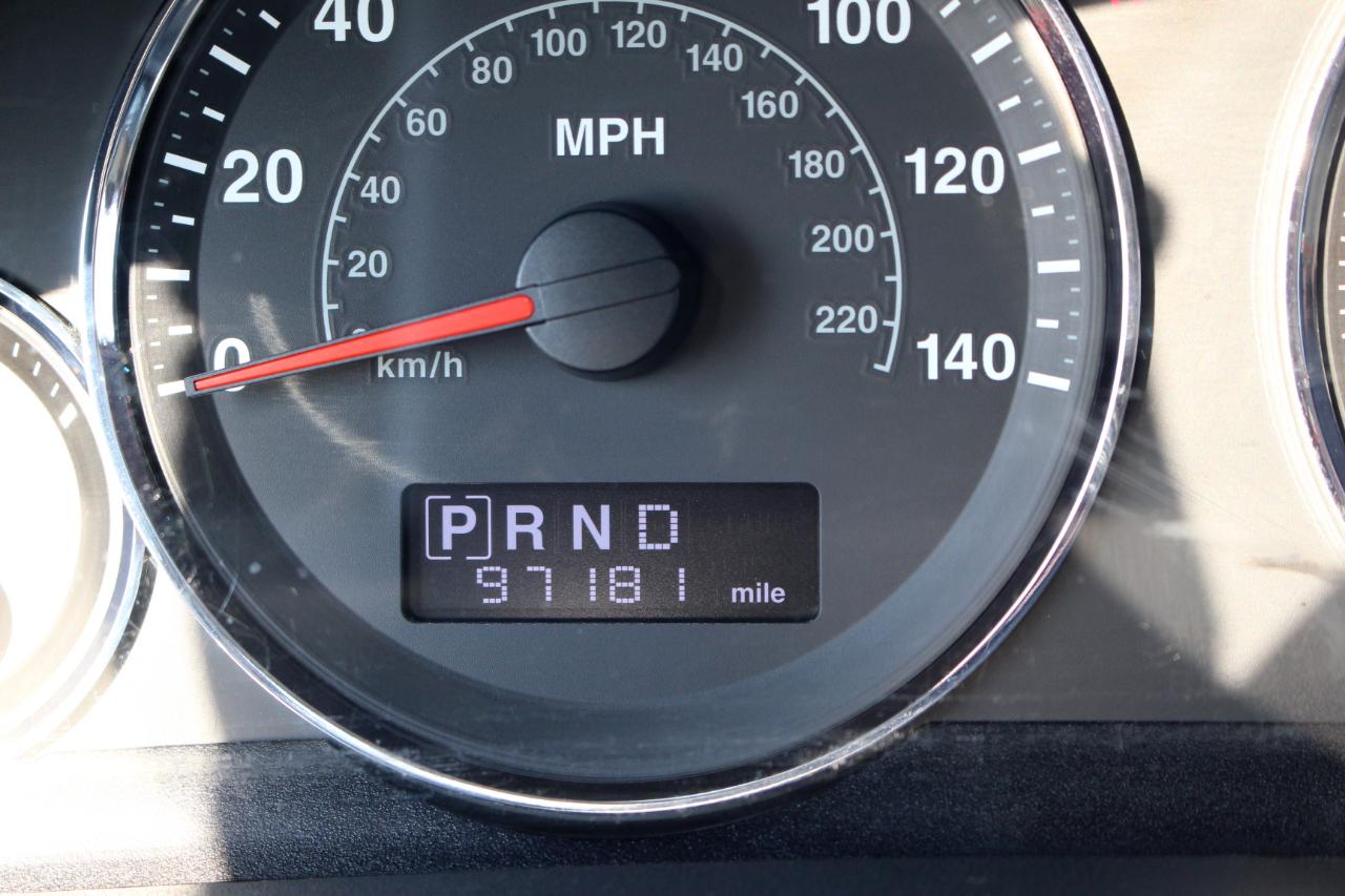 Jeep Grand Cherokee Laredo 4WD 2009