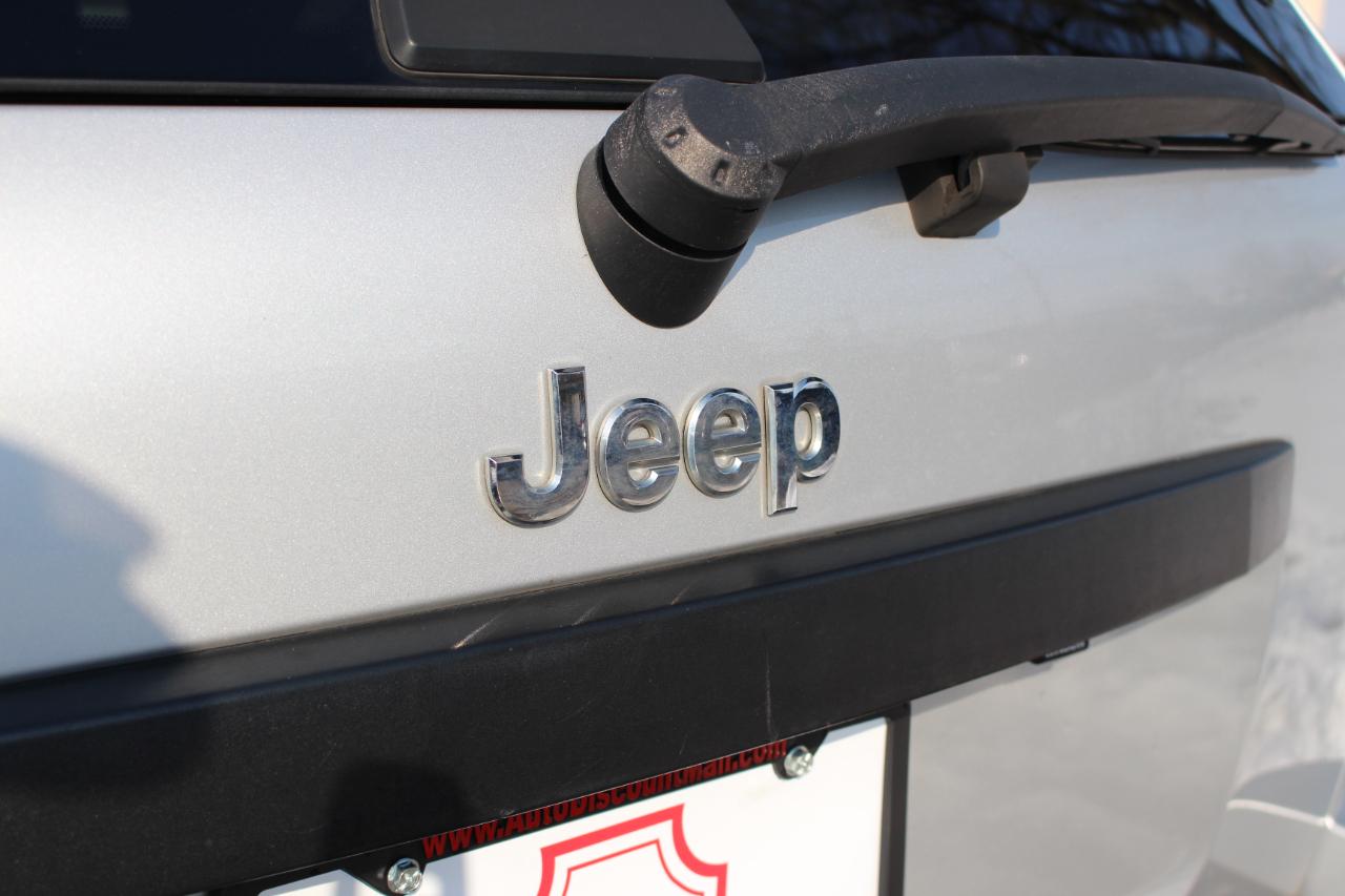 Jeep Grand Cherokee Laredo 4WD 2009