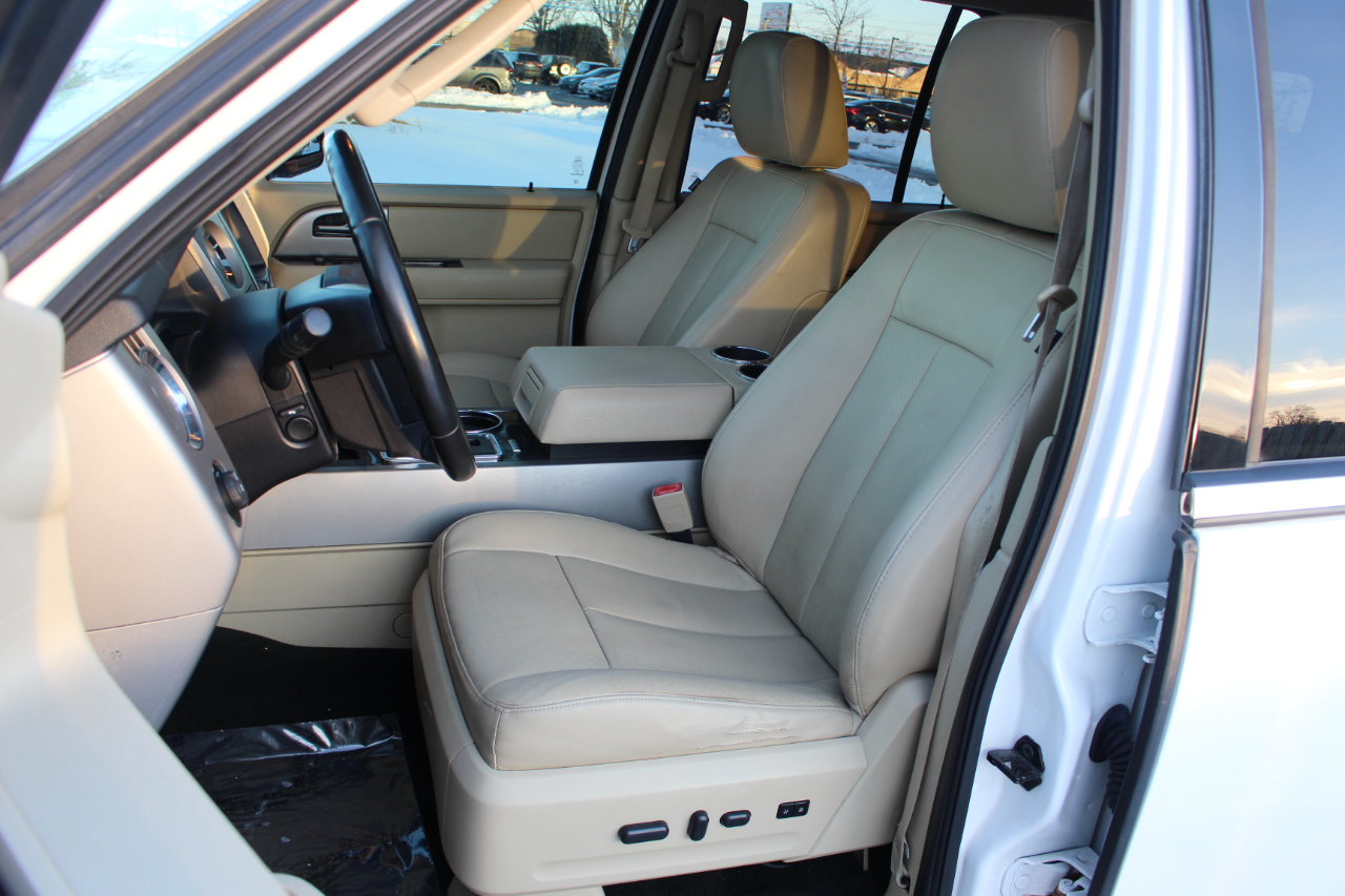 Ford Expedition Limited 4WD 2015