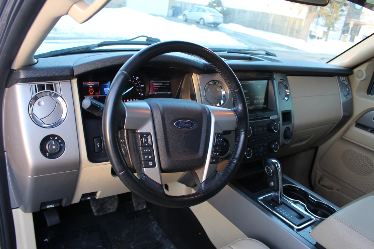 Ford Expedition Limited 4WD 2015