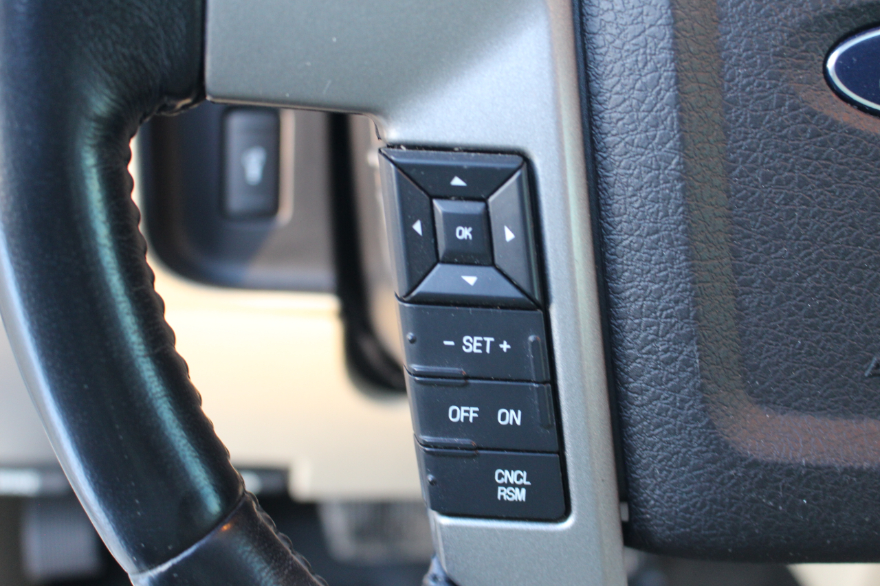 Ford Expedition Limited 4WD 2015