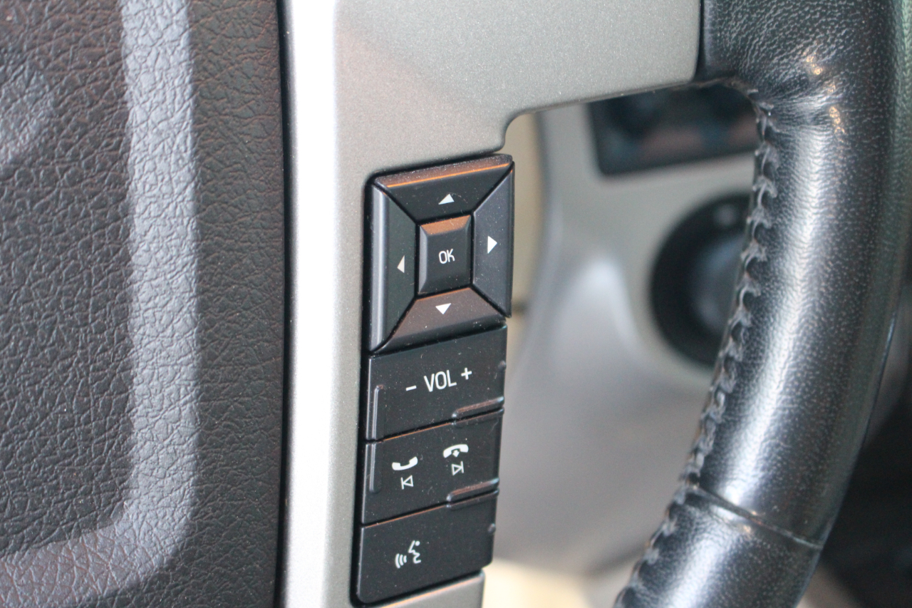 Ford Expedition Limited 4WD 2015