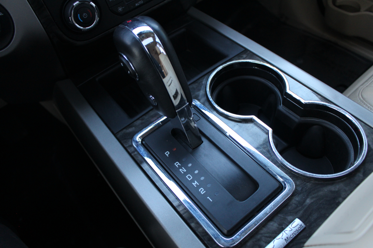 Ford Expedition Limited 4WD 2015