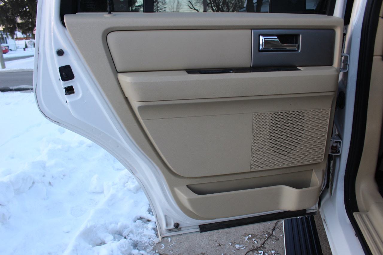 Ford Expedition Limited 4WD 2015