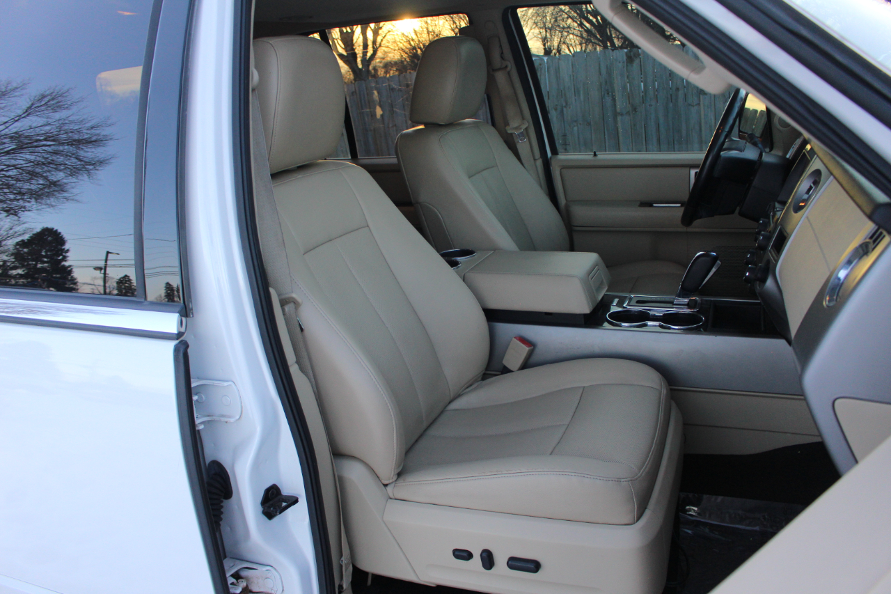 Ford Expedition Limited 4WD 2015