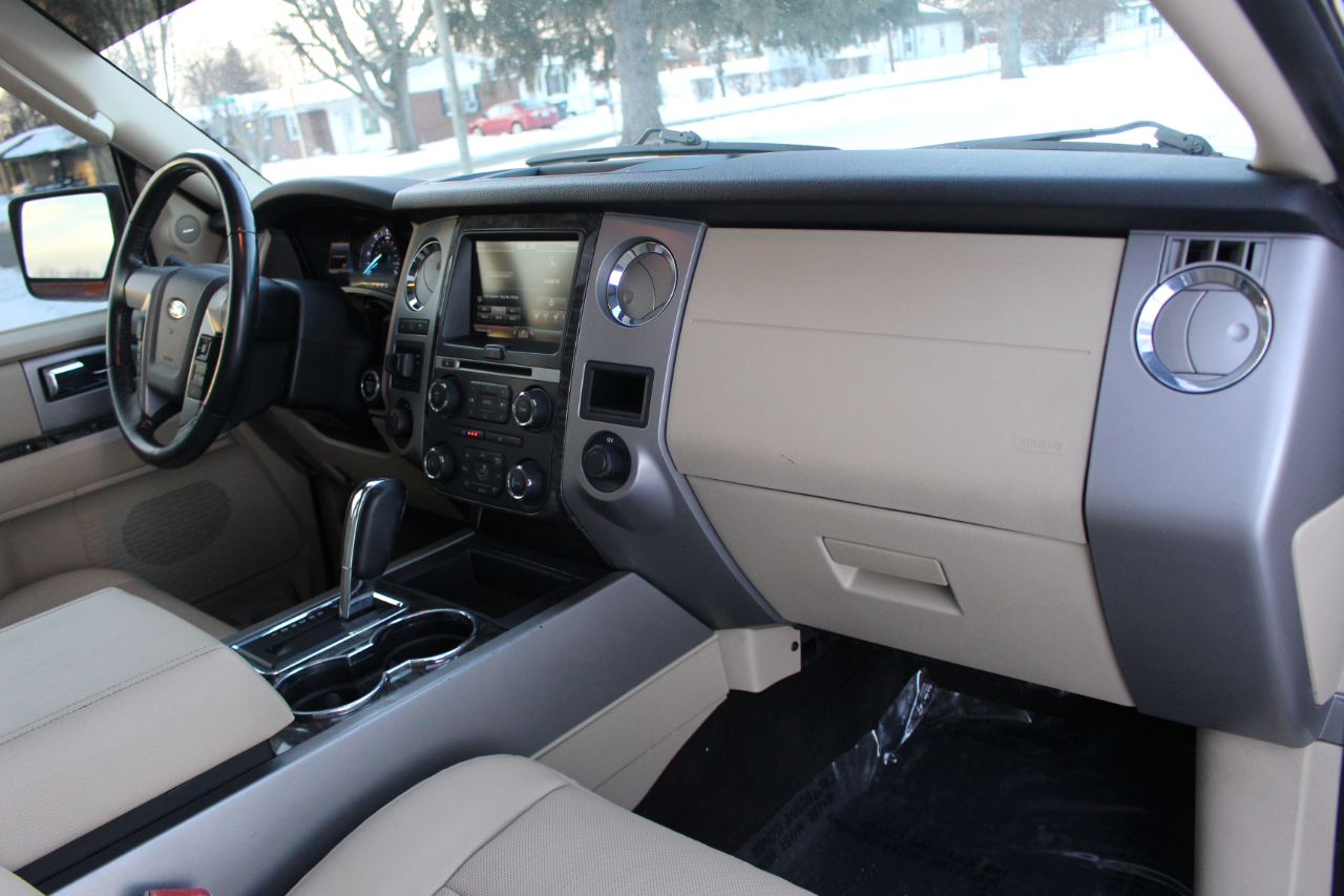 Ford Expedition Limited 4WD 2015