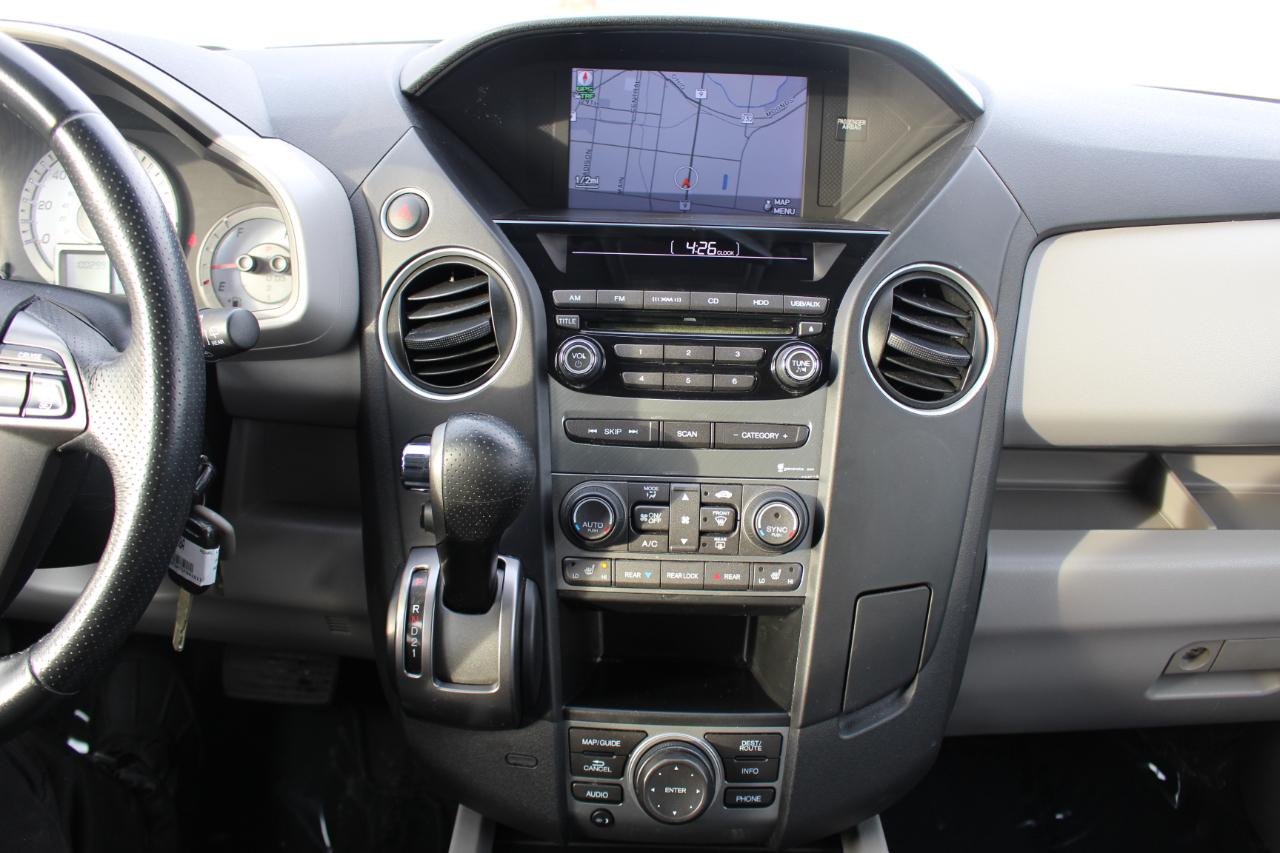 Honda Pilot EX-L 2WD 5-Spd AT with Navigation 2015