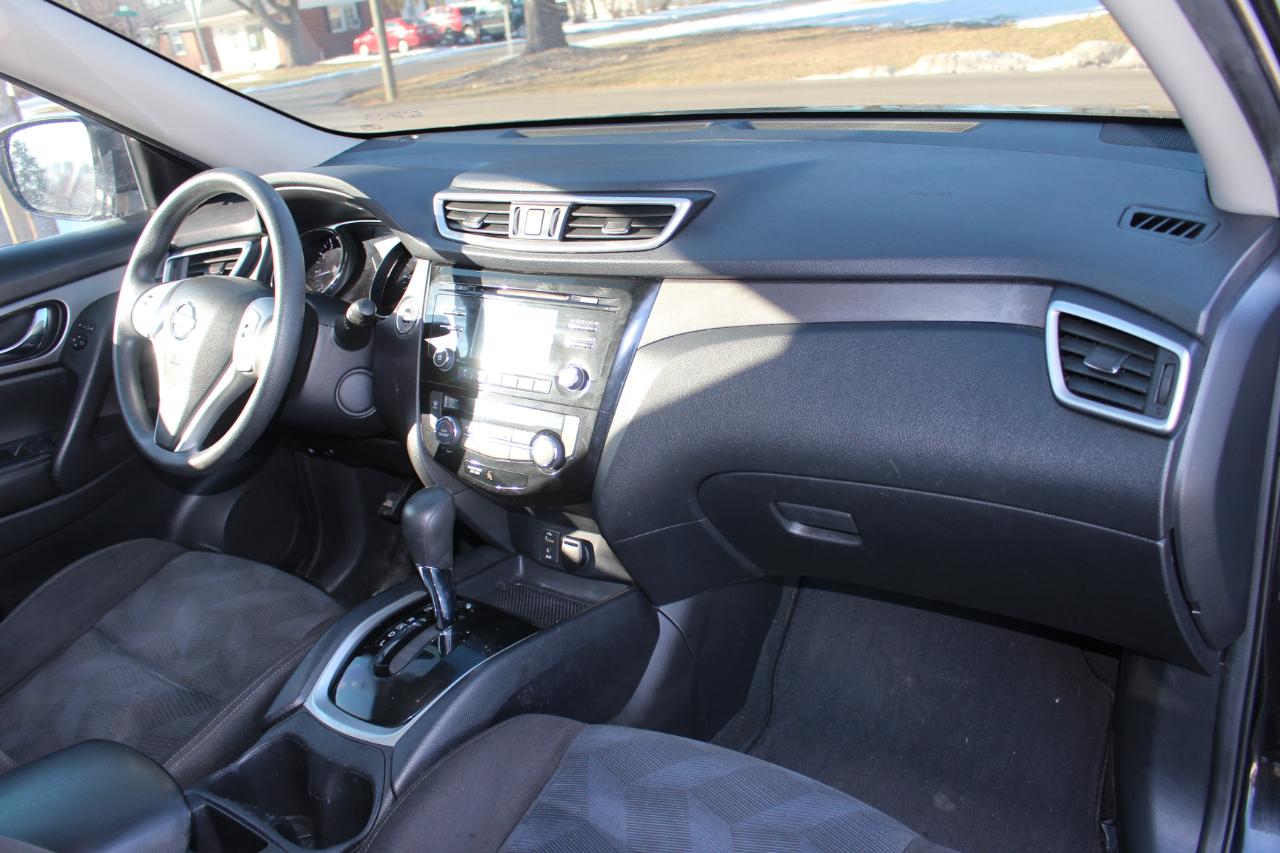 Nissan Rogue S AWD 2016