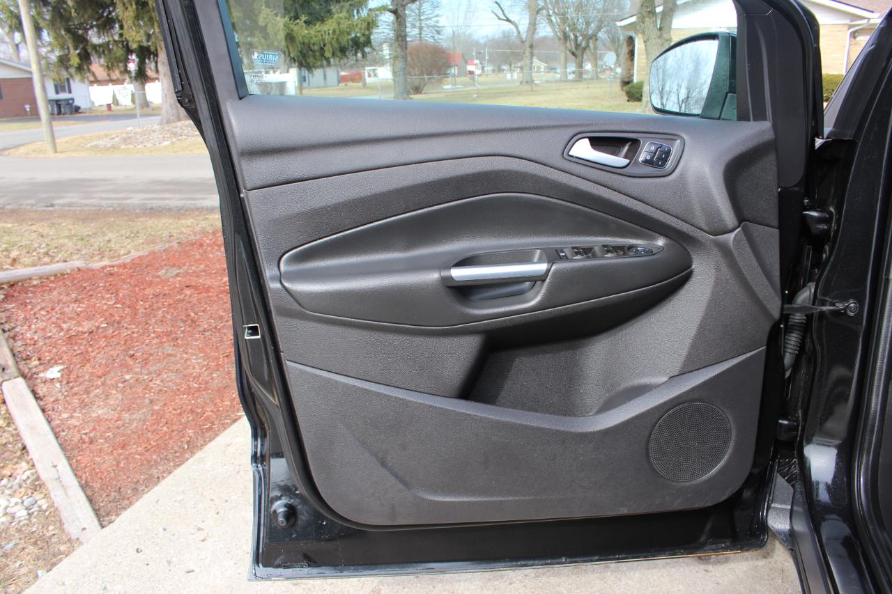 Ford Escape Titanium FWD 2014