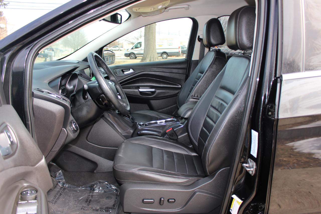 Ford Escape Titanium FWD 2014