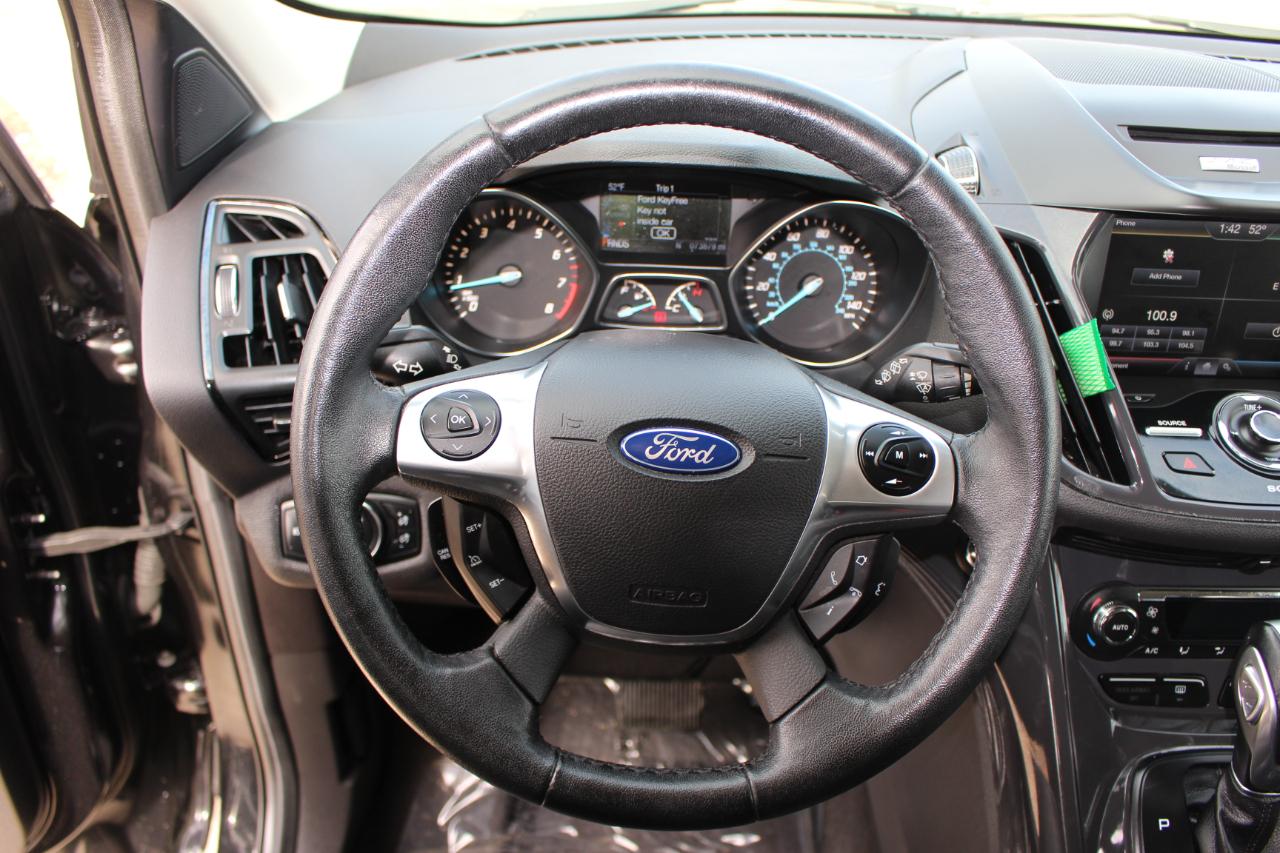 Ford Escape Titanium FWD 2014