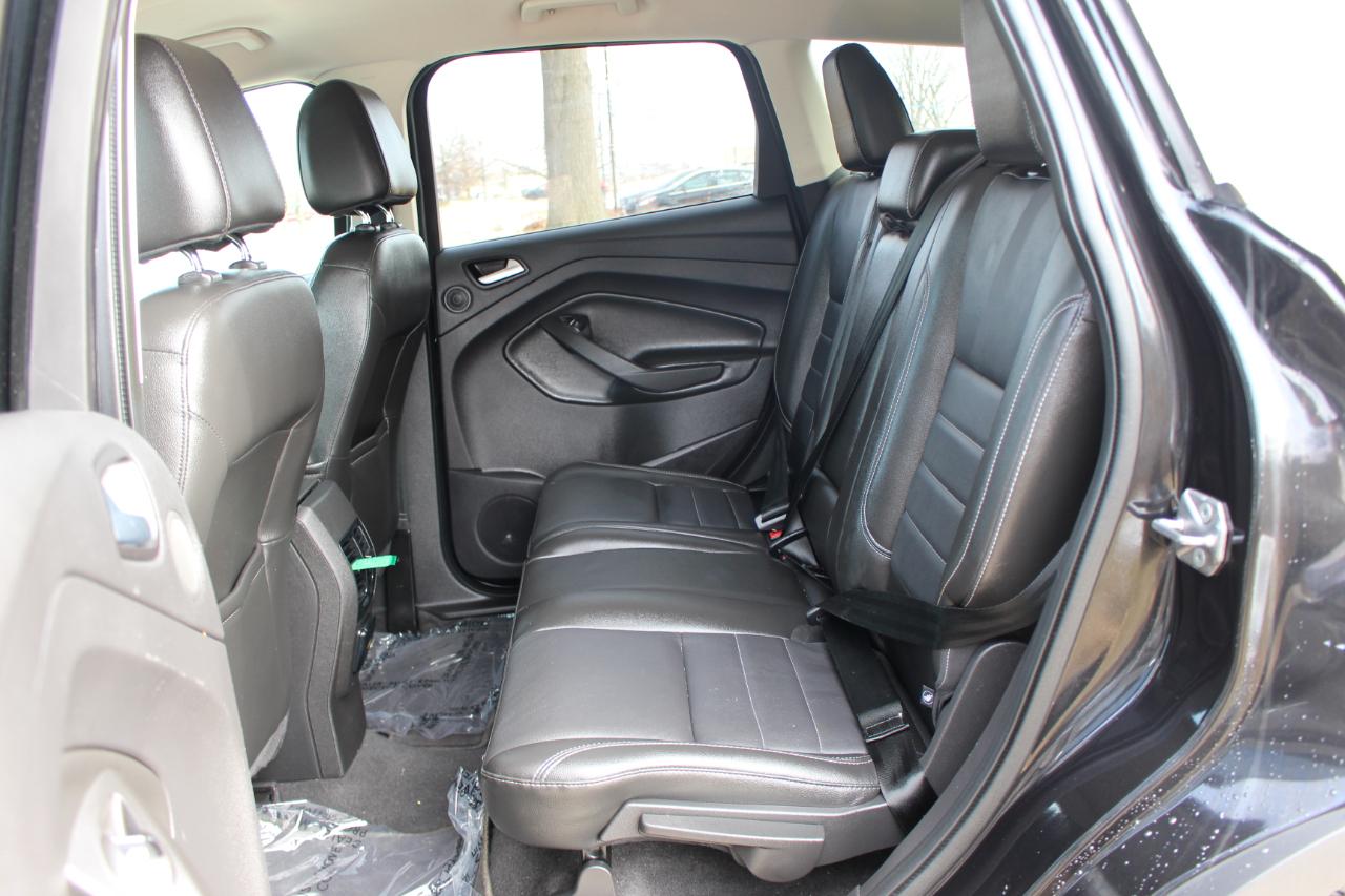 Ford Escape Titanium FWD 2014