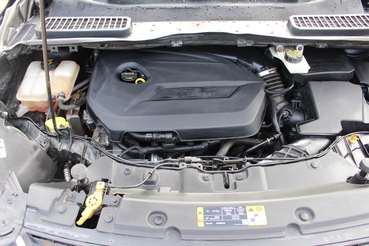 Ford Escape Titanium FWD 2014