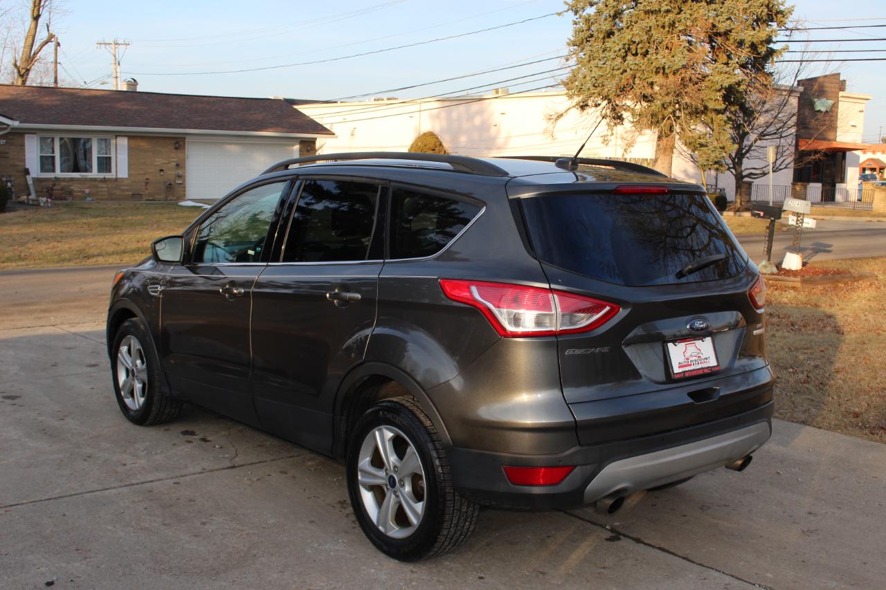 Ford Escape SE FWD 2016