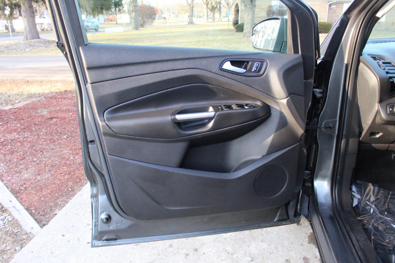 Ford Escape SE FWD 2016