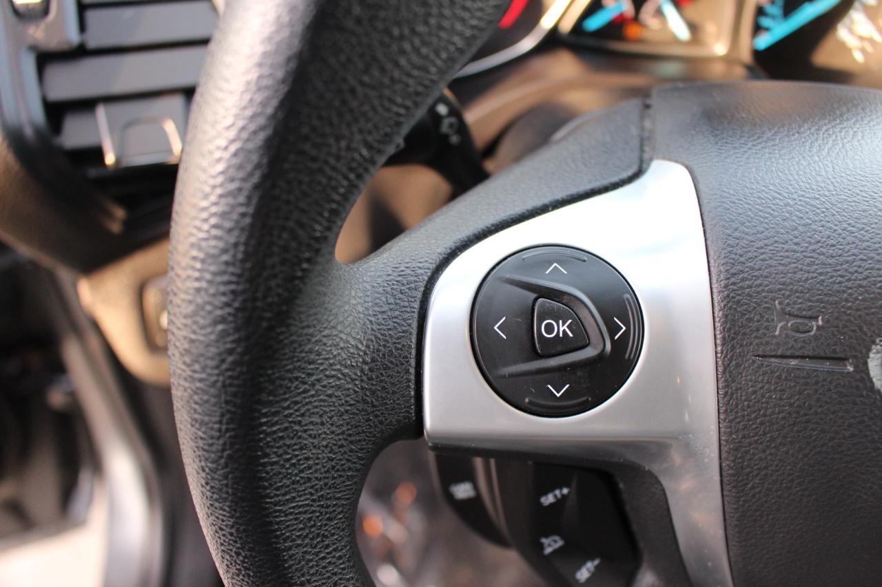 Ford Escape SE FWD 2016