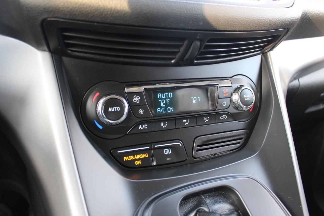 Ford Escape SE FWD 2016