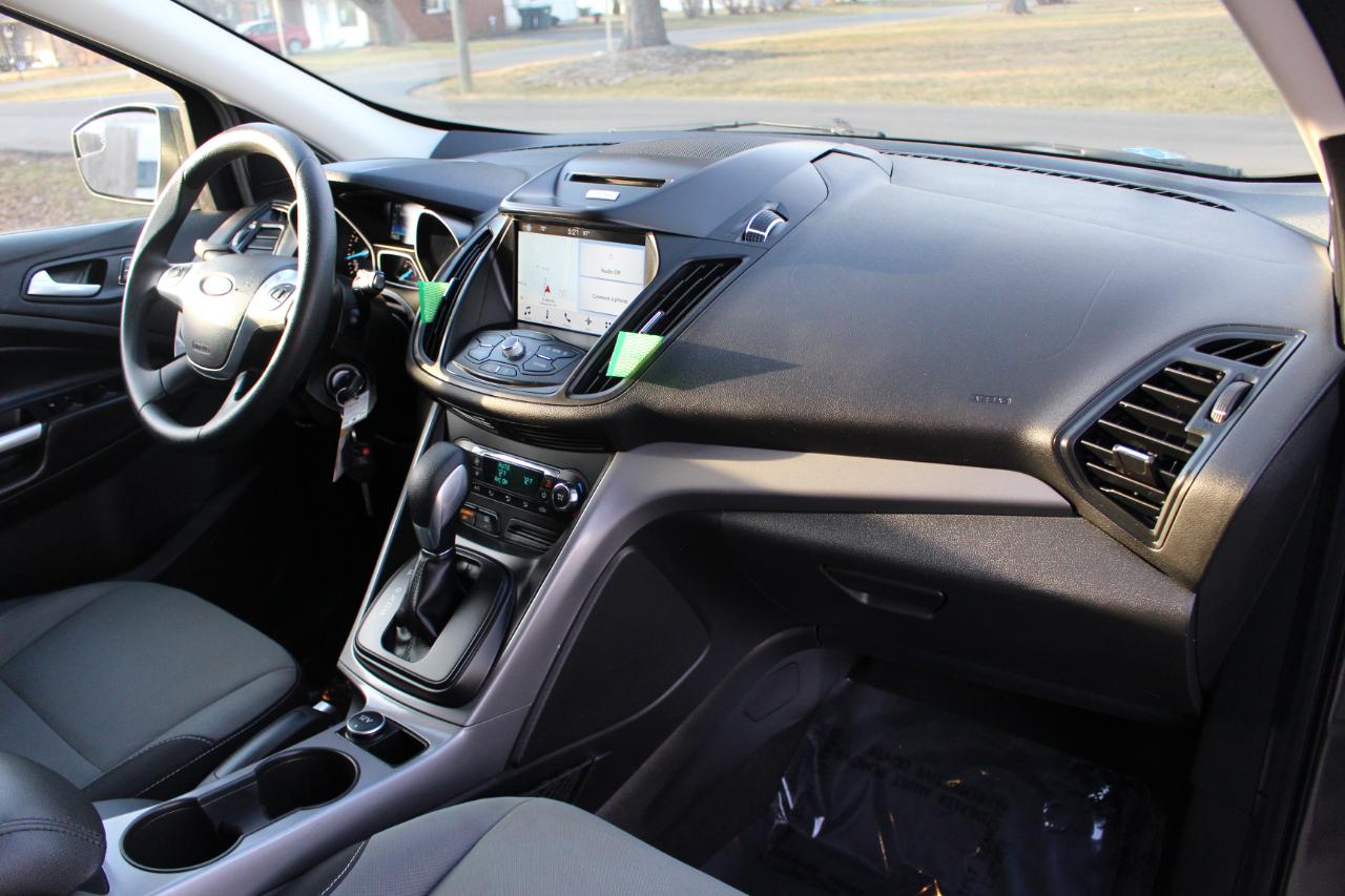 Ford Escape SE FWD 2016