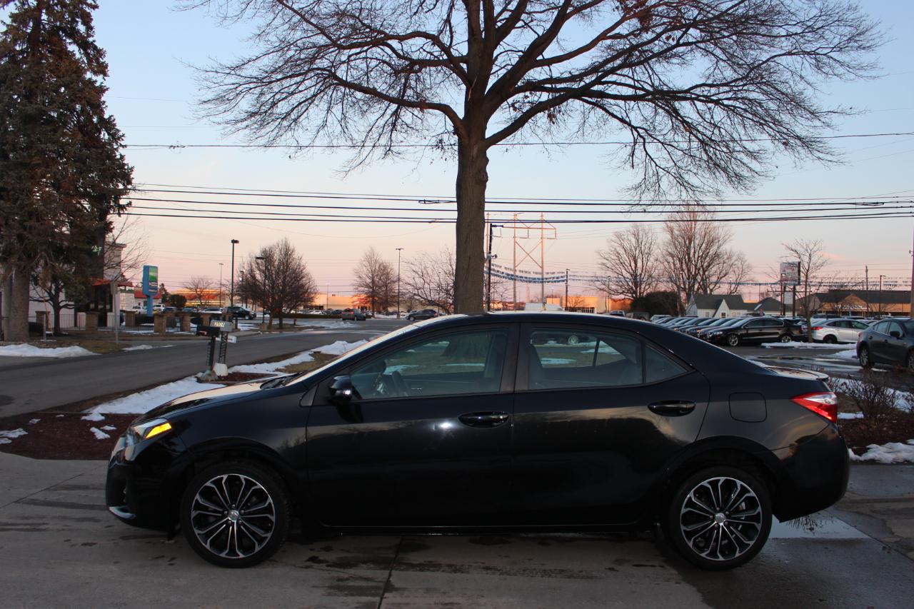 Toyota Corolla S Plus 4D Sedan 2015