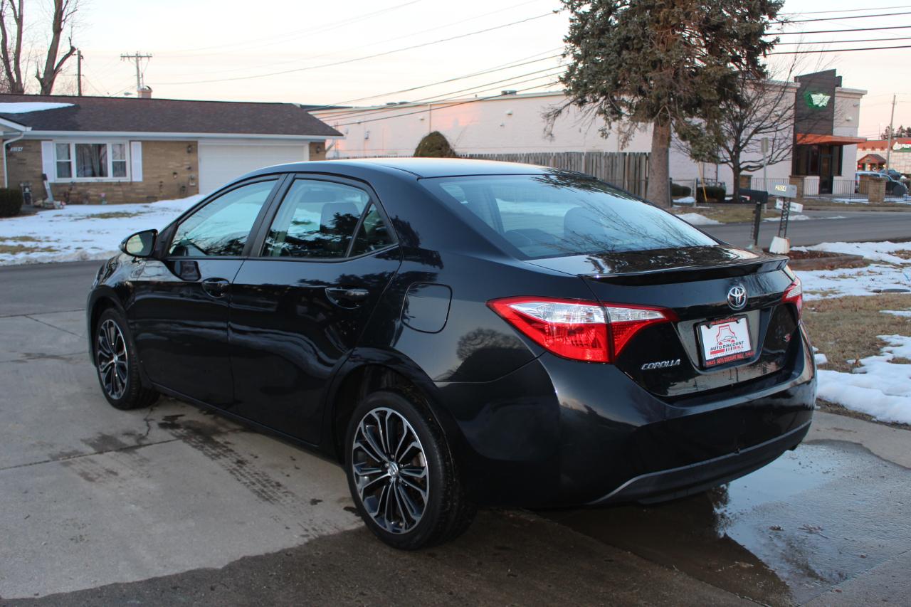 Toyota Corolla S Plus 4D Sedan 2015