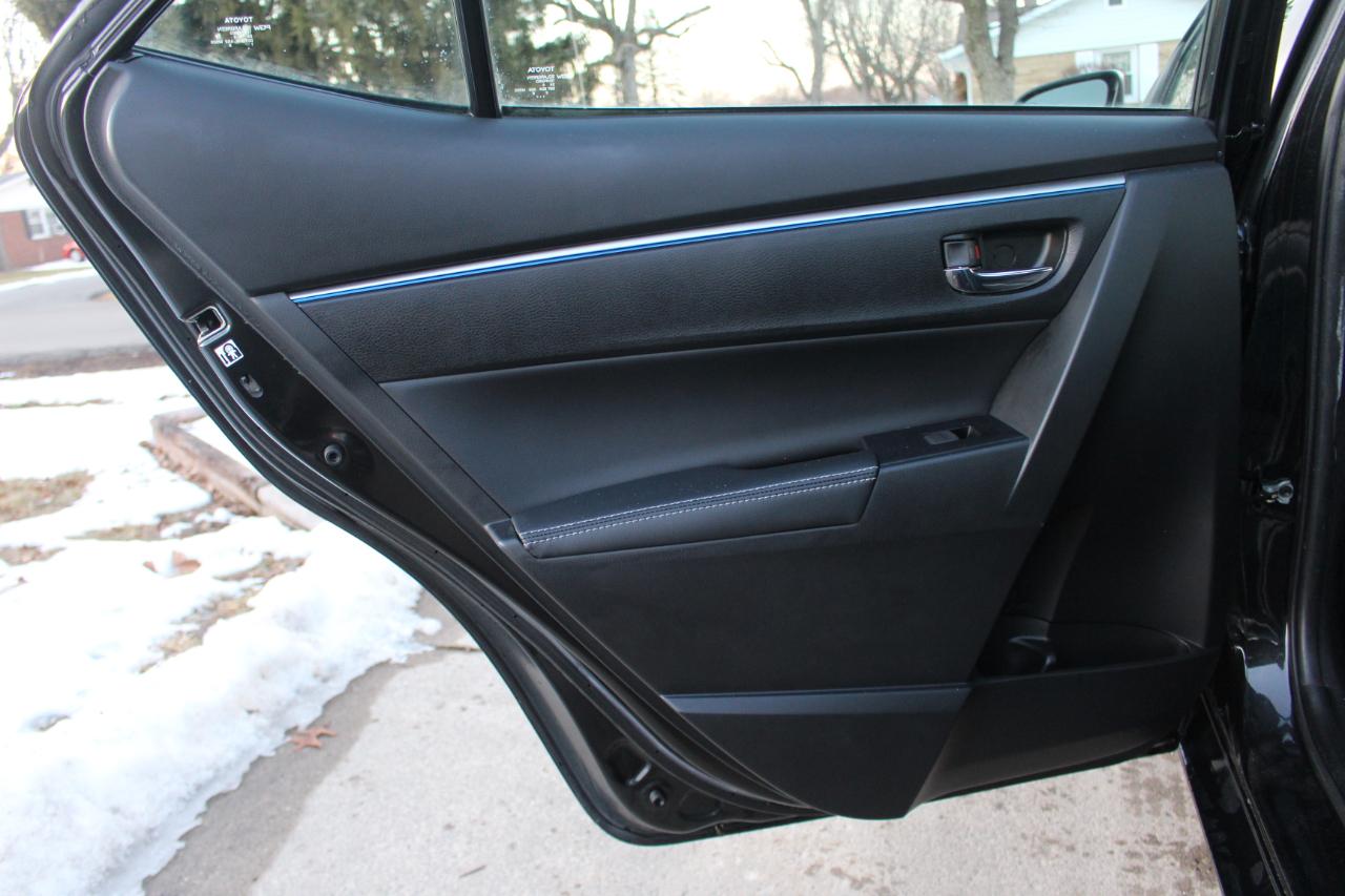 Toyota Corolla S Plus 4D Sedan 2015