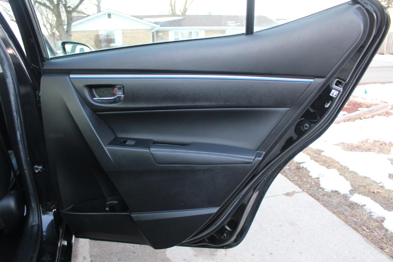 Toyota Corolla S Plus 4D Sedan 2015