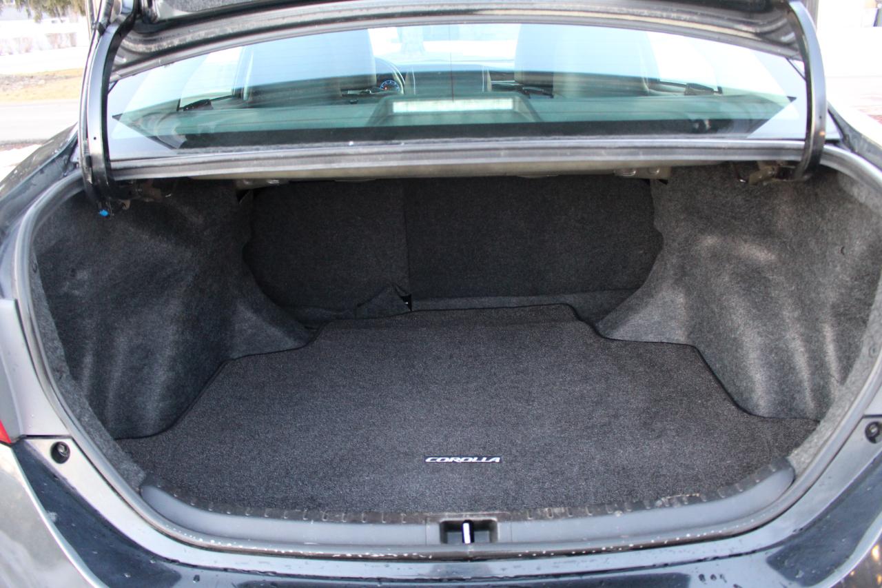 Toyota Corolla S Plus 4D Sedan 2015