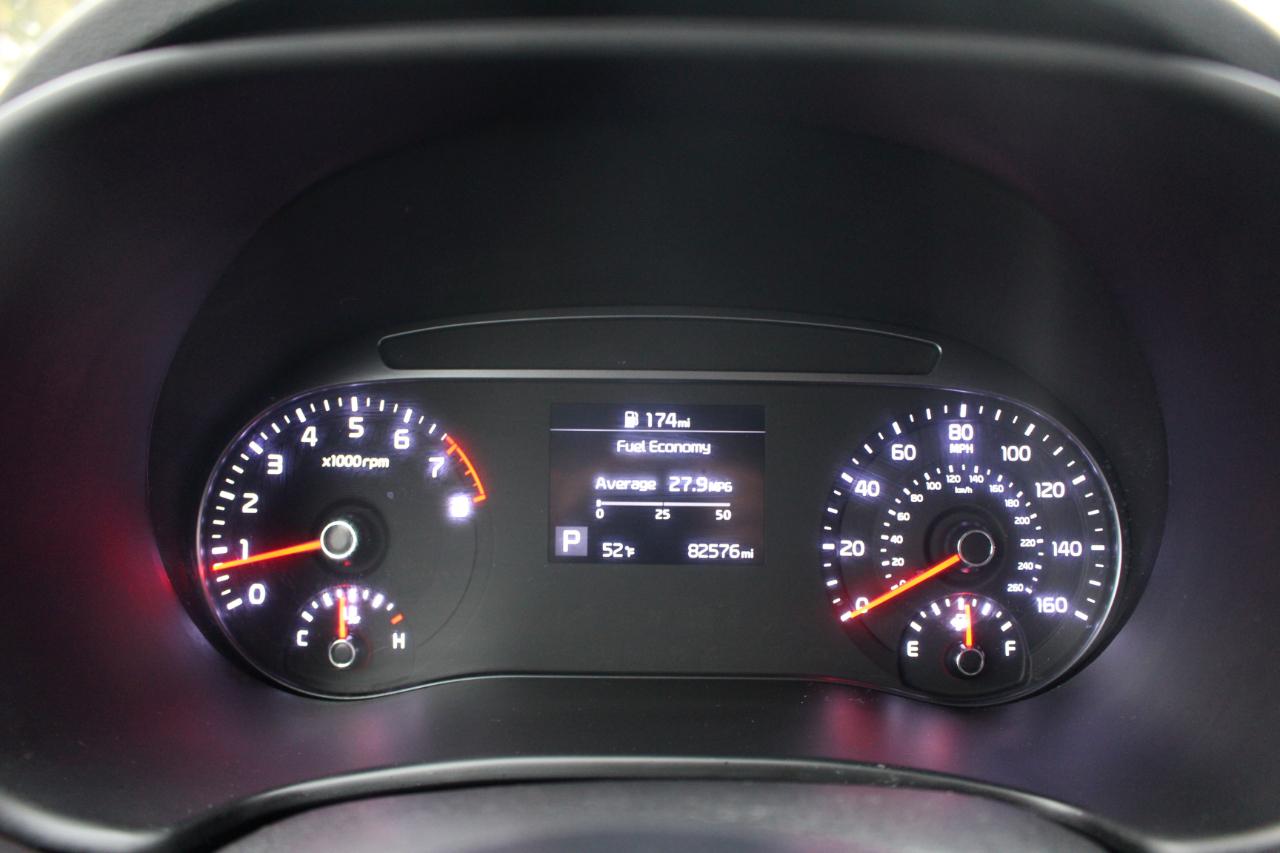 Kia Soul LX CVT 2021