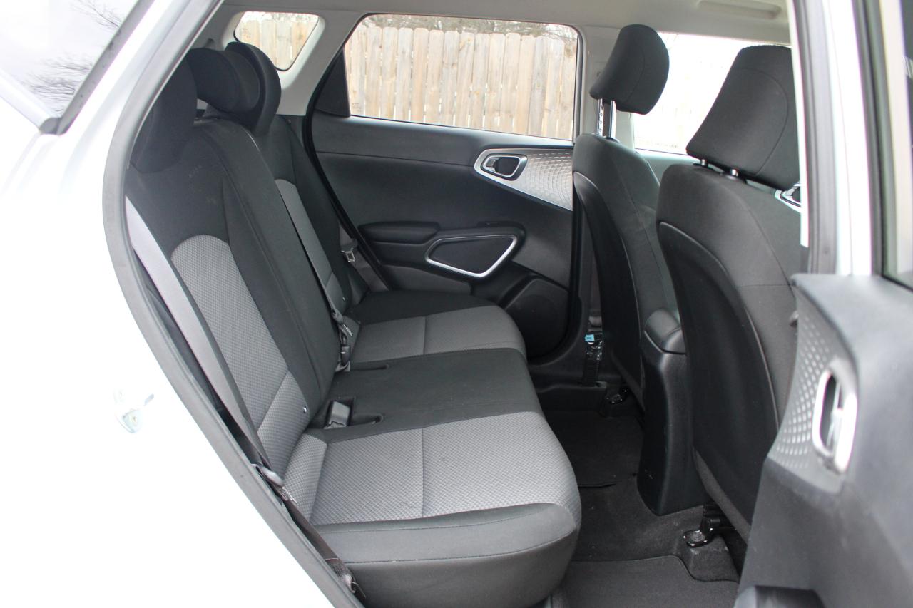 Kia Soul LX CVT 2021