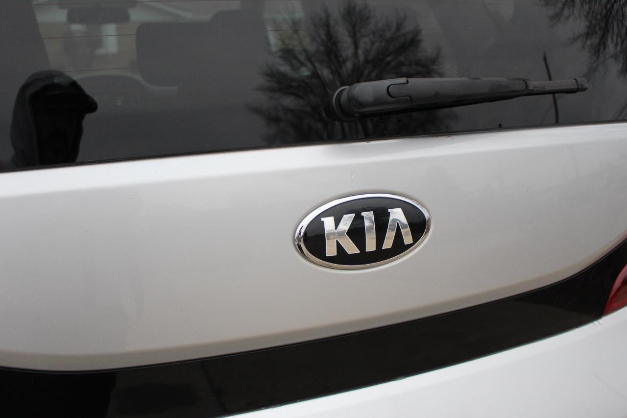 Kia Soul LX CVT 2021