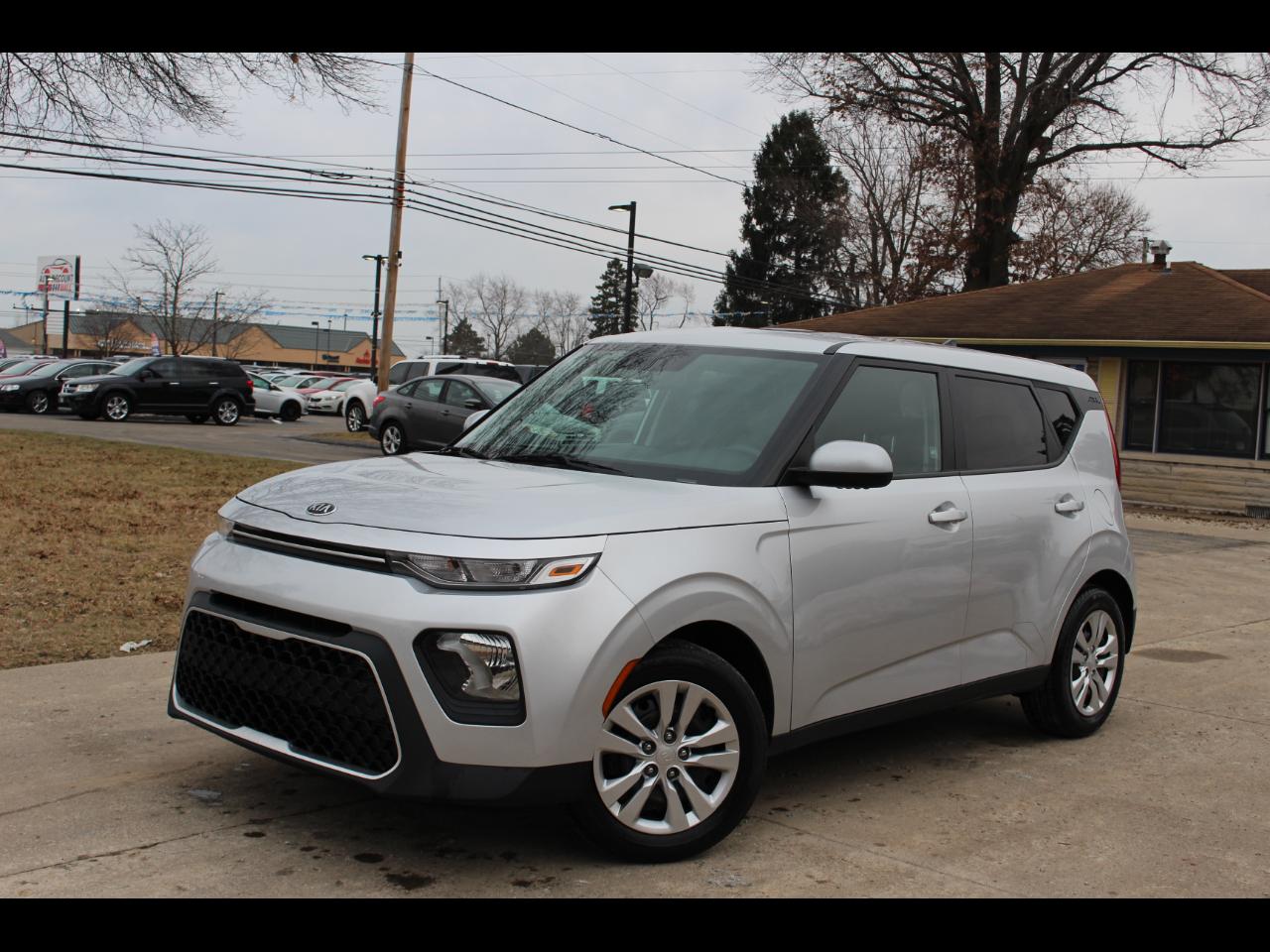 Kia Soul LX 2021