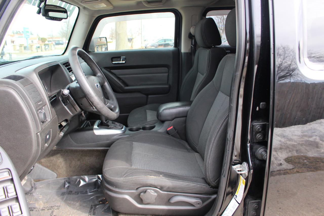 HUMMER H3 Base 2008