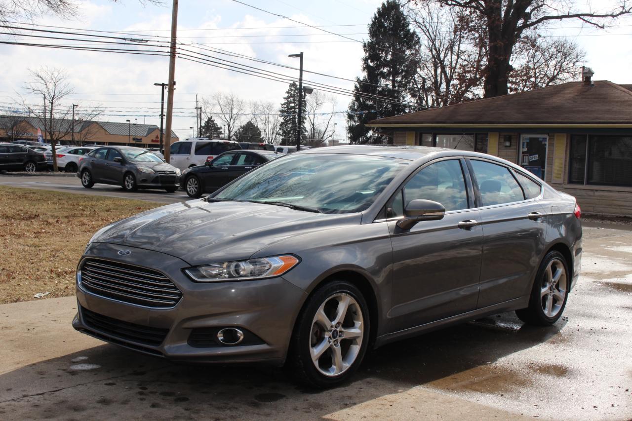 Ford Fusion SE 2014