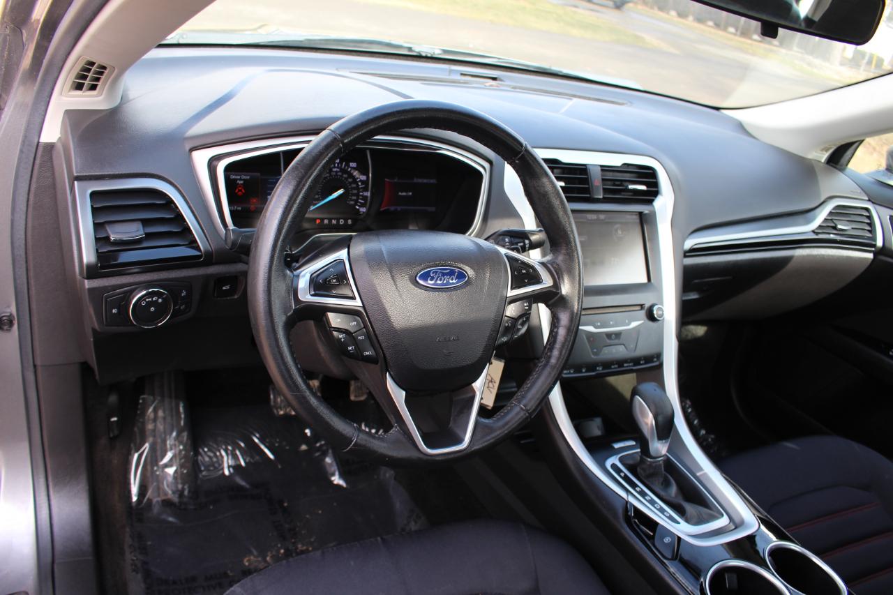 Ford Fusion SE 2014
