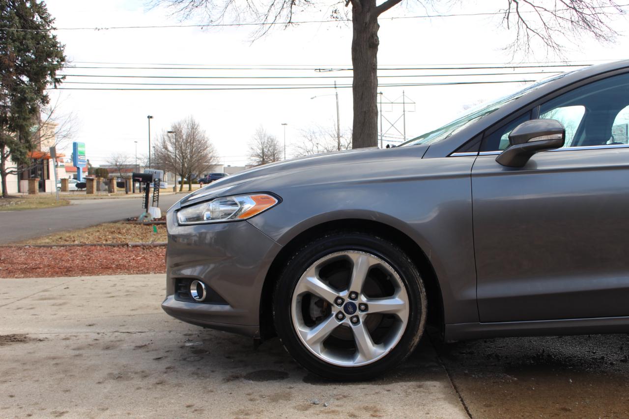 Ford Fusion SE 2014