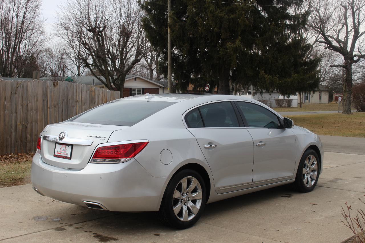Buick LaCrosse CXS 2011