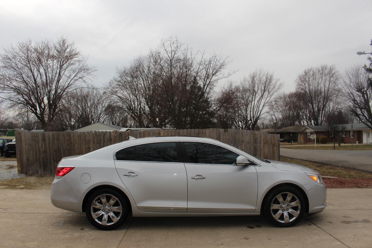 Buick LaCrosse CXS 2011