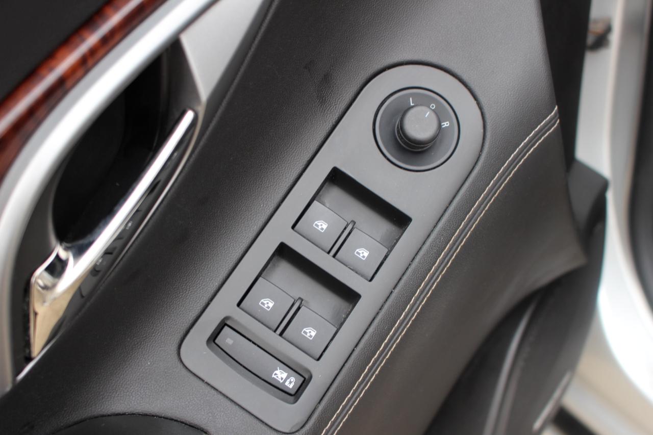 Buick LaCrosse CXS 2011