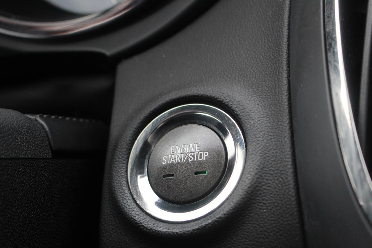 Buick LaCrosse CXS 2011