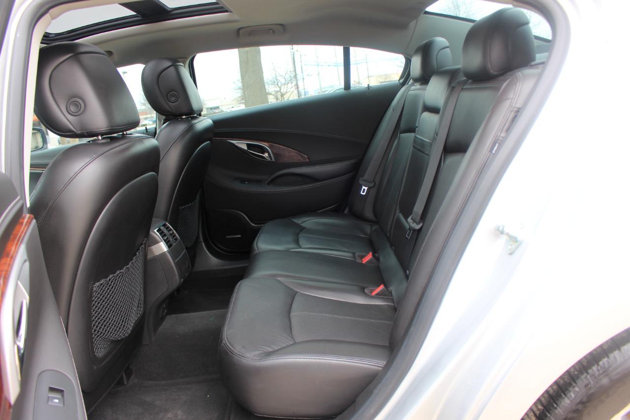 Buick LaCrosse CXS 2011