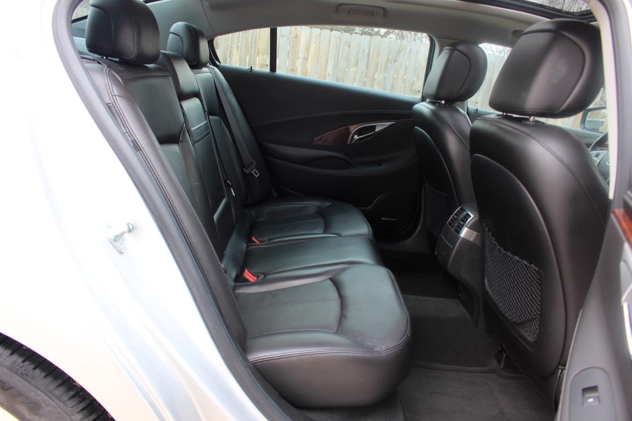 Buick LaCrosse CXS 2011