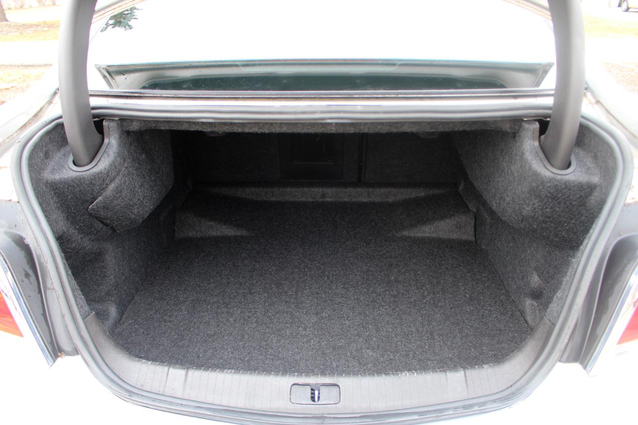 Buick LaCrosse CXS 2011