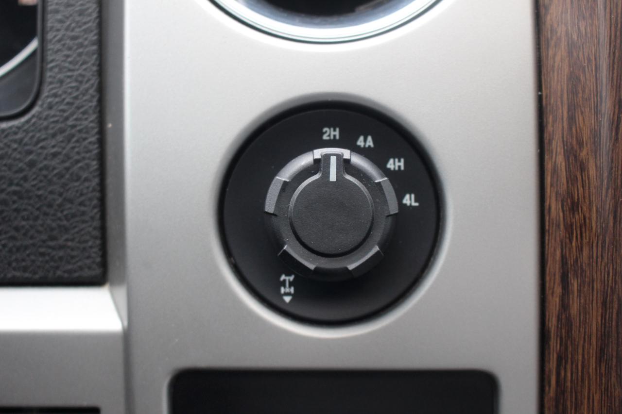 Ford F-150 Lariat SuperCrew 5.5-ft. Bed 4WD 2013