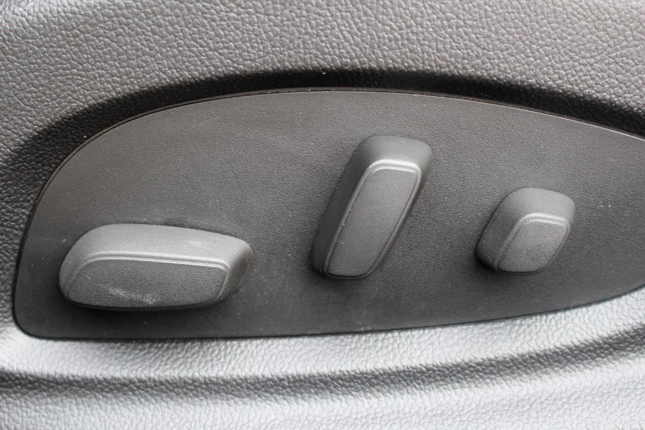 Cadillac ATS 2.0L Luxury AWD 2014