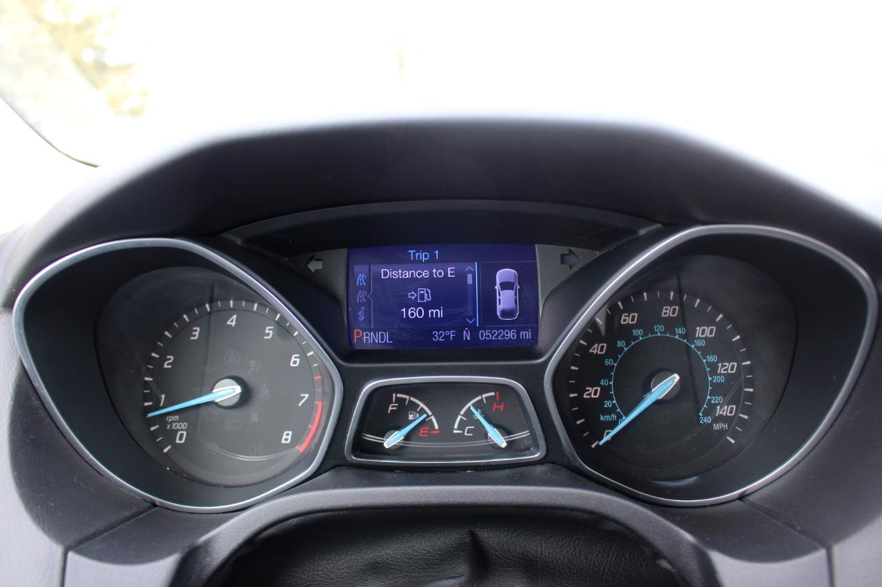 Ford Focus SE Sedan 2013