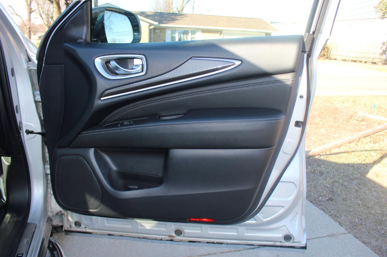 Infiniti QX60 Base FWD 2018